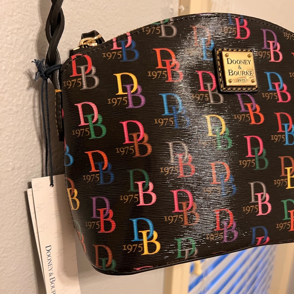 Dooney & Bourke Purse